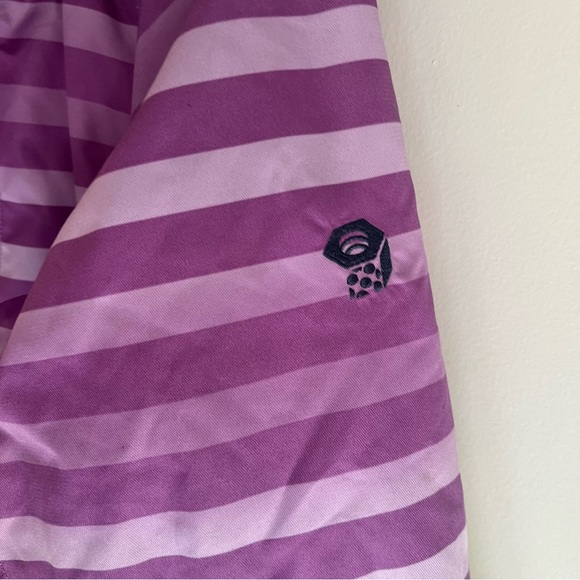 Mountain Hardwear Striped purple winter jacket/ski coat size medium - Picture 8 of 16
